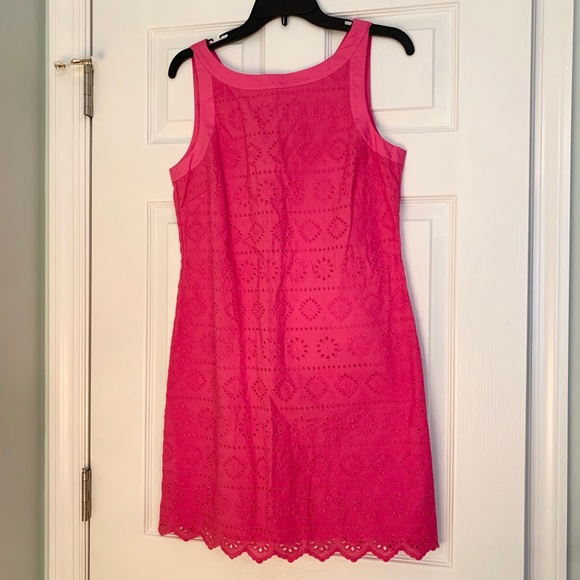 Vineyard Vines Dresses & Skirts - Vineyard Vines Pink Eyelet Dress Size 4